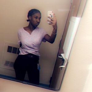 Meet your Posher, Kelly